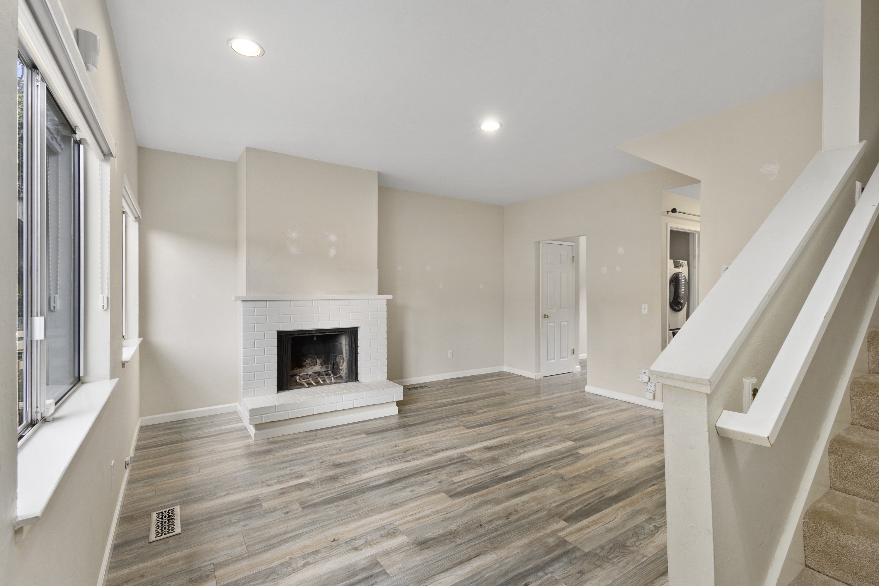 3858 Maybelle Avenue - 1